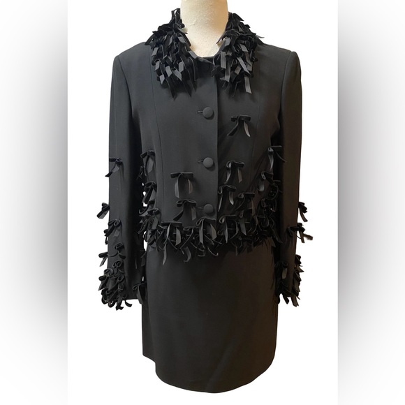 MOSCHINO Cheap & Chic 2pc Black Crepe Jacket Skirt w/Velvet Bows Sz 44/10 NEW - Picture 2 of 13